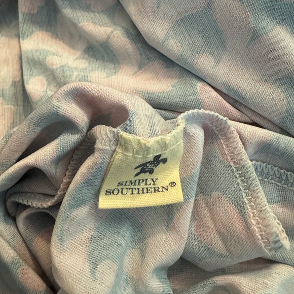 Simply Southern Sweet Damask Dress with pineapple print in Pink/Red/White/Blue - Picture 4 of 14